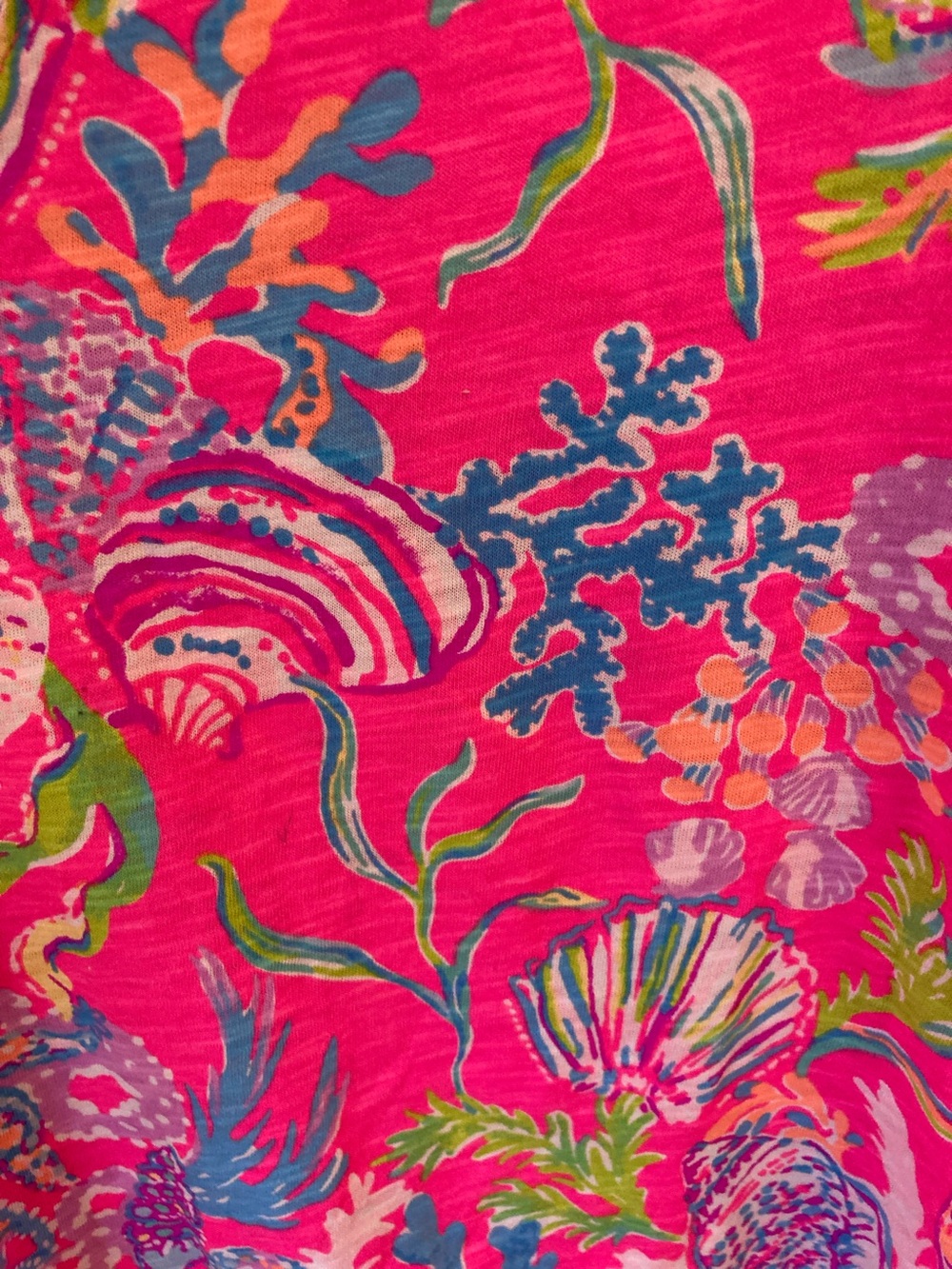 Lilly Pulitzer Hot Pink Multicolor Floral V‑Neck Tee - Picture 3 of 5